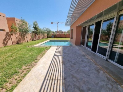 Villa contemporaine 3 chambres axe Tahanaout