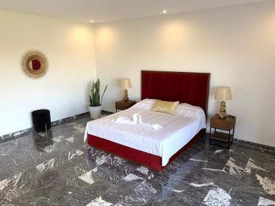 Villa contemporaine 3 chambres axe Tahanaout