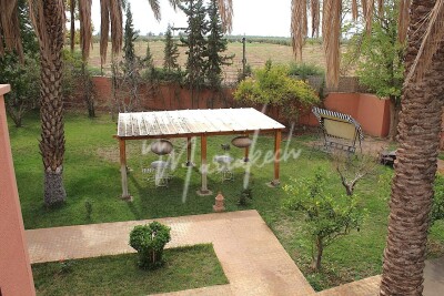 Grande villa avec salle de fête à la location gérance