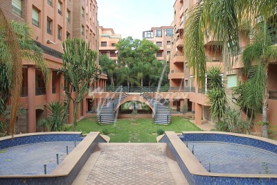 Sompteux studio à la location