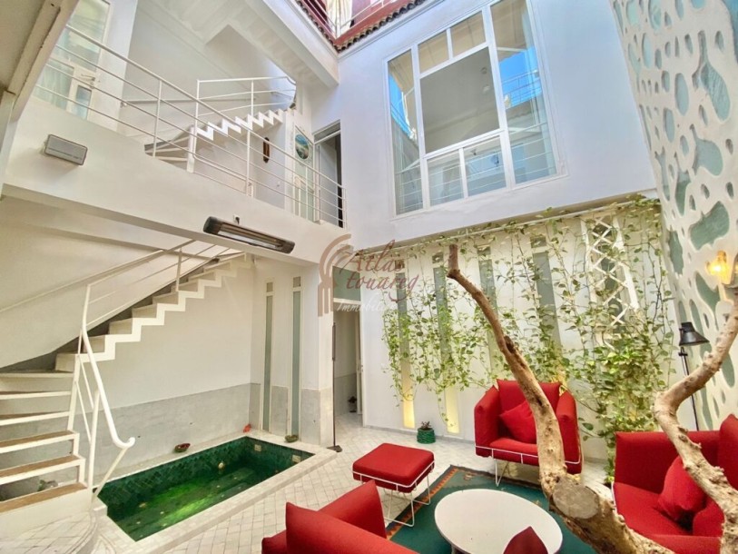 RIAD MODERNE DE 3 CHAMBRES AVEC PISCINE À BAB DOUKKALA MARRAKECH MÉDINA-7