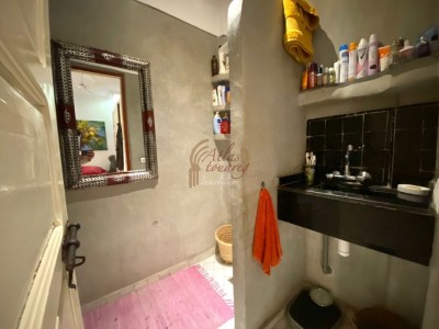 RIAD MODERNE DE 3 CHAMBRES AVEC PISCINE À BAB DOUKKALA MARRAKECH MÉDINA