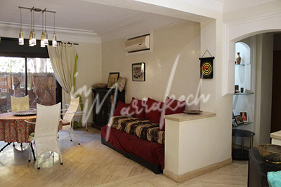 Appartement avec deux  jardins privatifs  en location sur targa