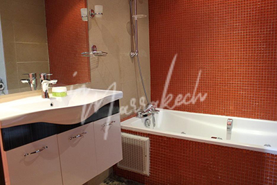 Joli appartement à  la vente sur semlalia