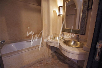 Villa de trois chambres à  la vente  sur la palmeraie