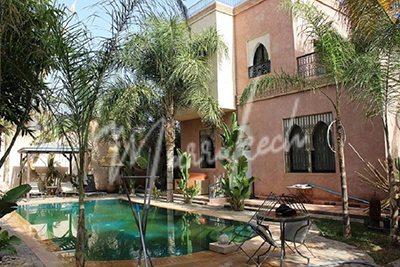 Charmante villa à  la vente sur la route d'ourika