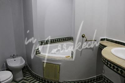 Studio de 60m² en location en plein centre ville