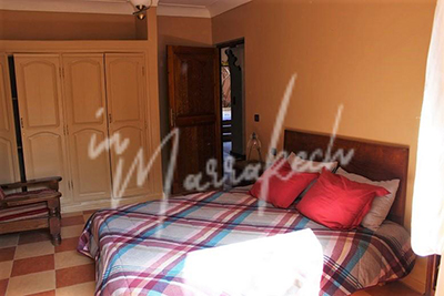 Rdc de Villa avec 200m² de Jardin privatif a Louer