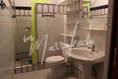 Rdc de Villa avec 200m² de Jardin privatif a Louer