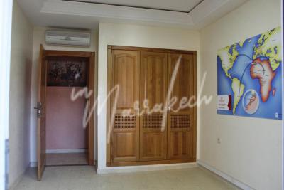 Appartement de 98m² a louer à usage bureau