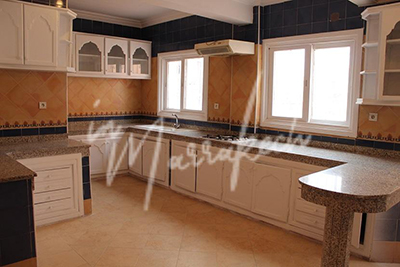 Rare Quatre chambres en location sur victor-hugo