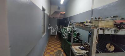 Local avec pas de porte de 550 000dh