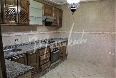 Spacieux dupkex à usage commercial sur Victor-hugoe