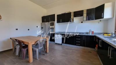 Affaire à saisir!! Belle villa  avec piscine en pleine nature