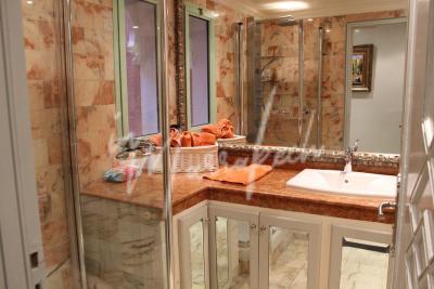 Beau duplex de 3 chambres avec jardin privatif