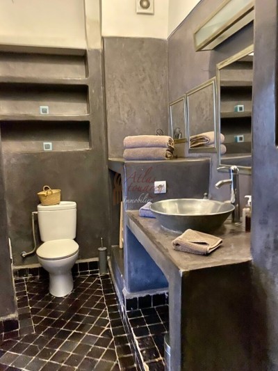 RIAD MAISON D’HÔTE AVEC PISCINE DE 5 CHAMBRES À KASBAH MARRAKECH MÉDINA