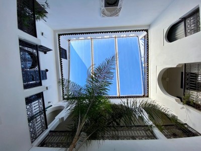 RIAD MAISON D’HÔTE AVEC PISCINE DE 5 CHAMBRES À KASBAH MARRAKECH MÉDINA