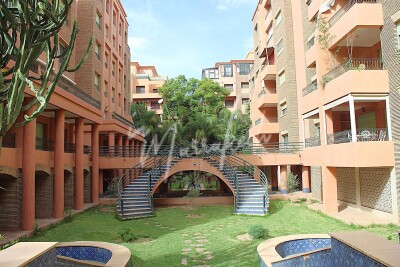 Sompteux studio à la location