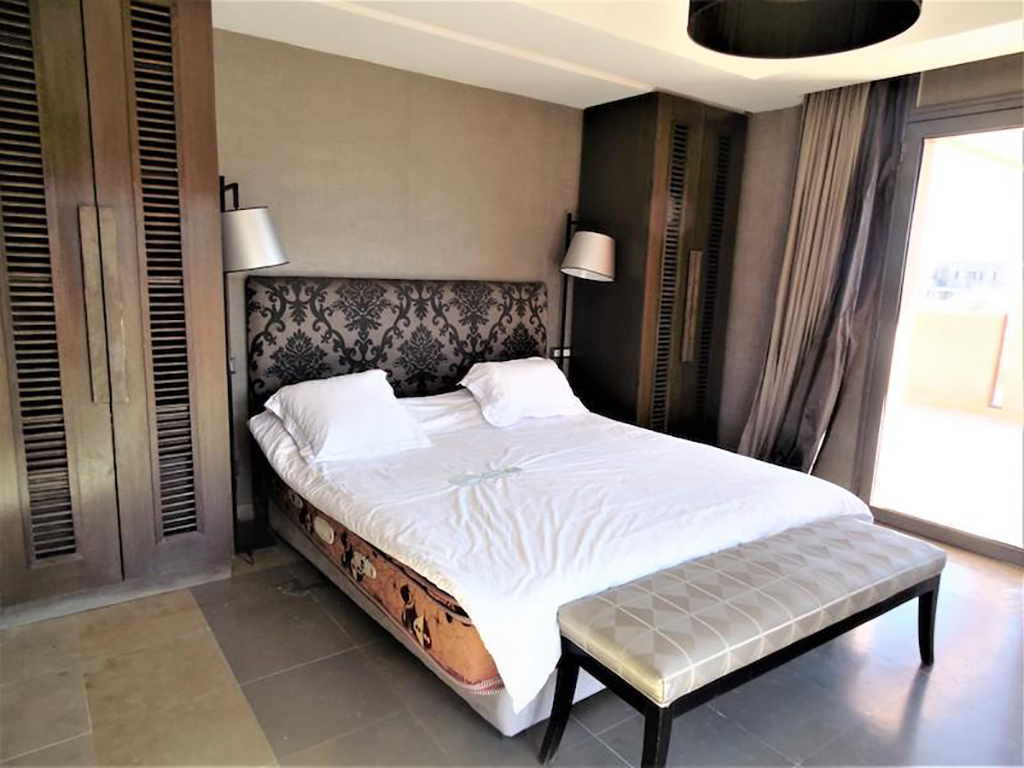 Villa 4 chambres axe Fès