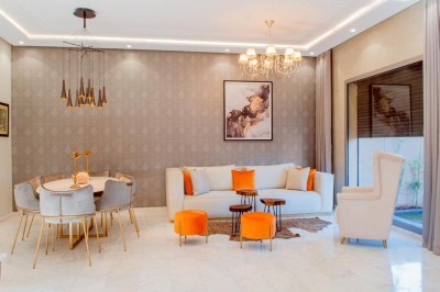 Villa semi fini à vendre sure la Route d'Amzmiz