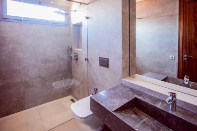 Villa semi fini à vendre sure la Route d'Amzmiz